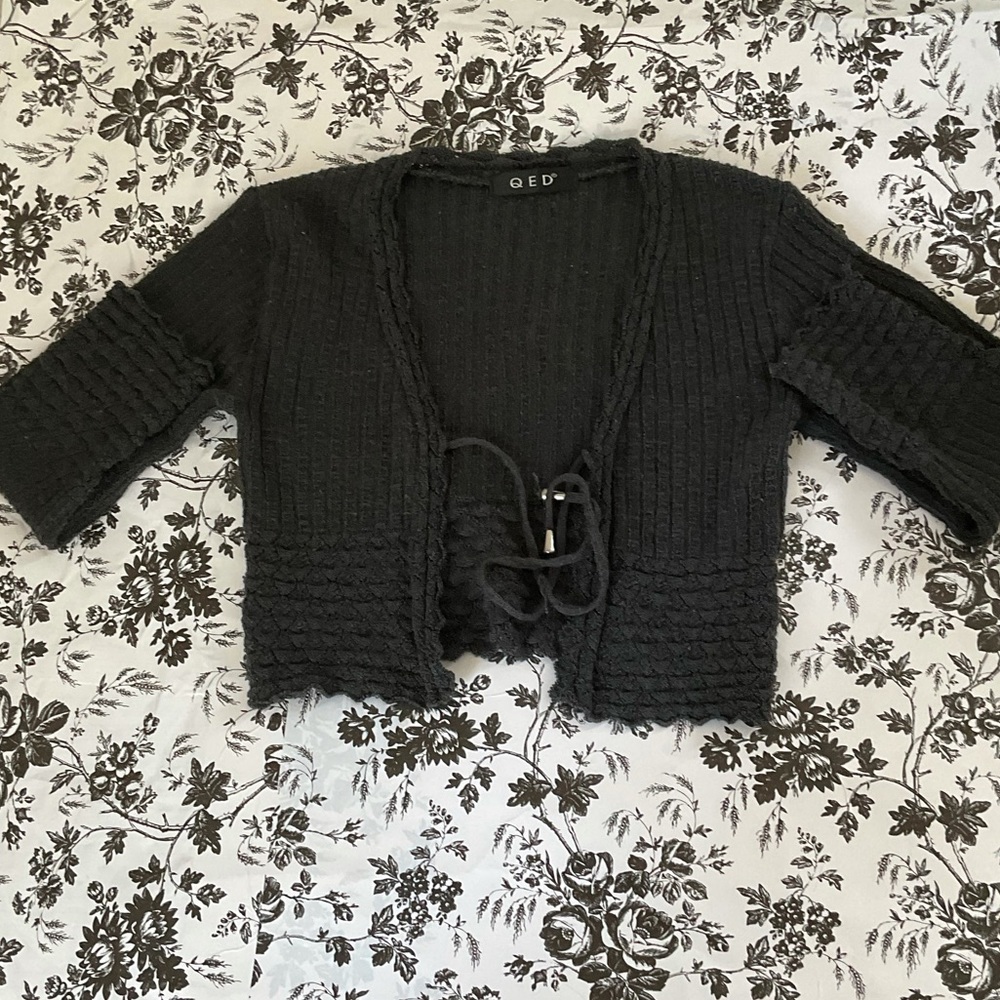 QED Crop Sweater